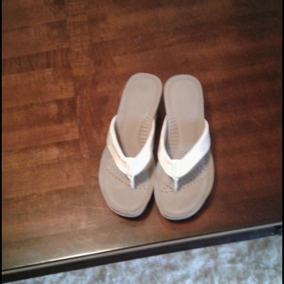 Shoes - Picture 2 of 5